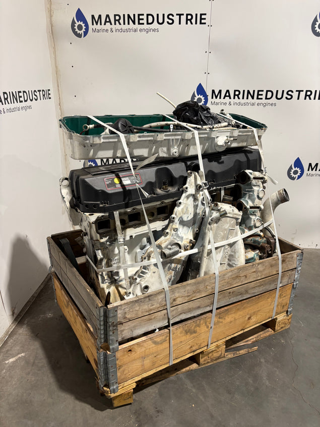 Volvo Penta D9-575 - Demontage motor