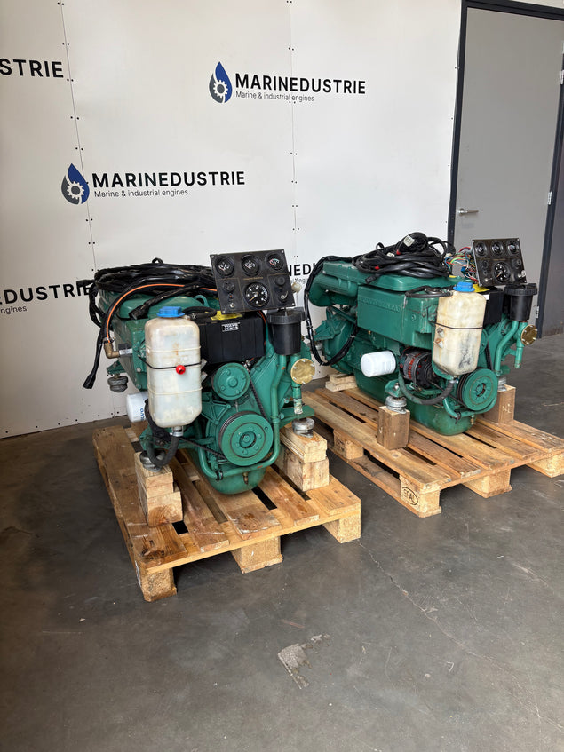 Motore marino Volvo Penta MD40A 85CV (2x)