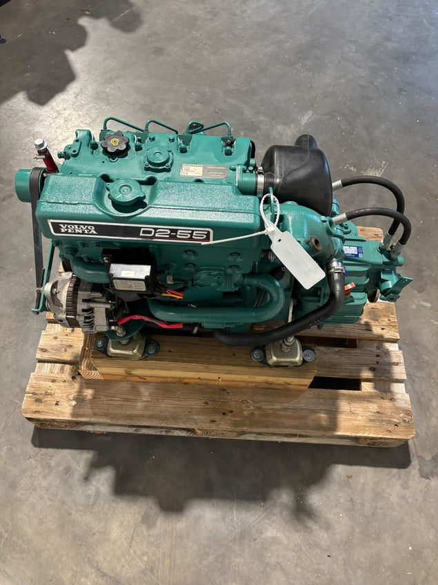 Motore marino Volvo Penta D2-55E | Invertitore ZF25 2.8