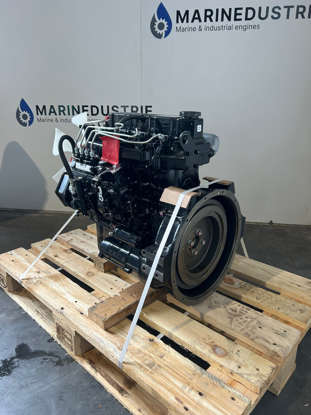 Mitsubishi S4Q nieuw