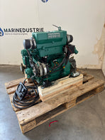 Motore marino Volvo Penta MD2040 con riduttore e cruscotto