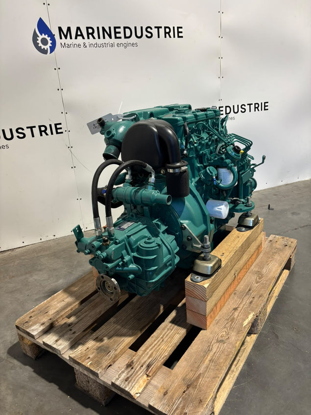 Motore marino Volvo Penta D2-55E | Invertitore ZF25 2.8